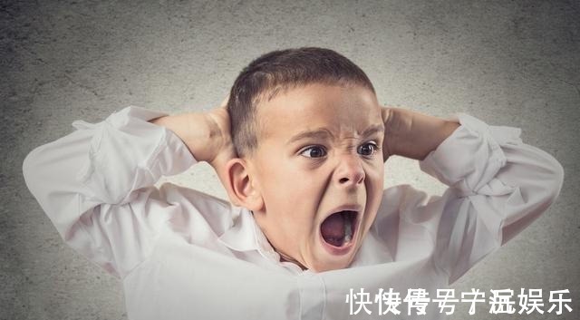 特征|孩子身上有3个特征,长大后会有出息,你家孩子有吗