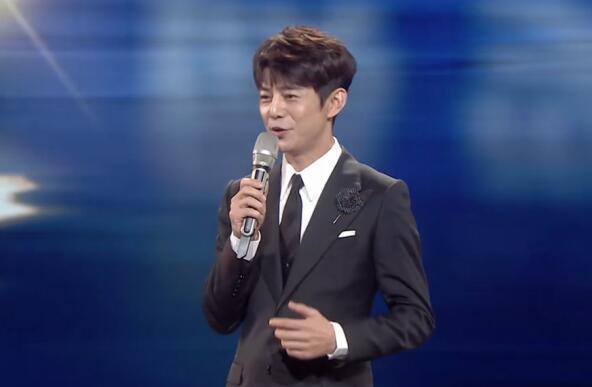 “流水的金鷹節(jié)主持,鐵打的何炅”,今年卻突然不靈了!