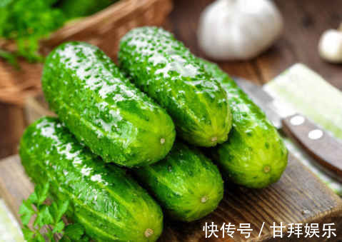 当心|吃完黄瓜后要当心,不能碰此物,吃了就是自找难受,早知早好