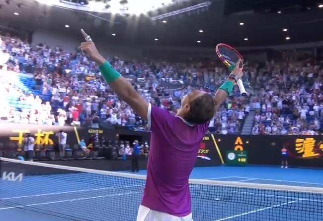 半決賽|賽中還得吃藥!納達(dá)爾:我已不是21歲了 贏得艱難休兩天半決賽再戰(zhàn)