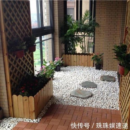 石板|我要是有个院子我也这样装!鹅卵石铺院子,没想到竟能这么美!