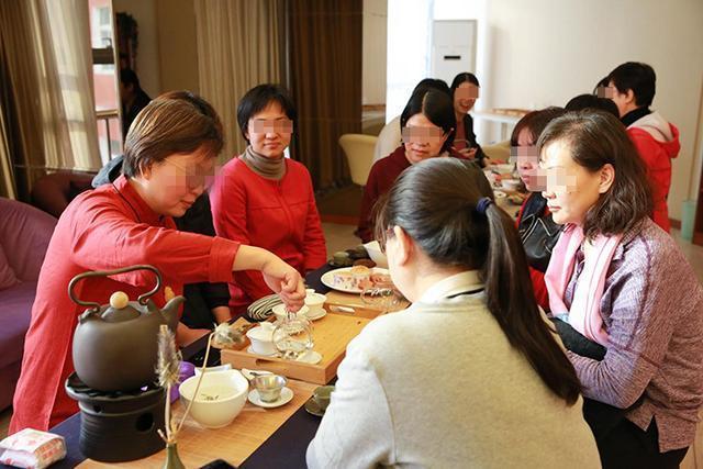 父母|不想在年老时拖累子女,退休前需要做好4个准备,你准备好几个