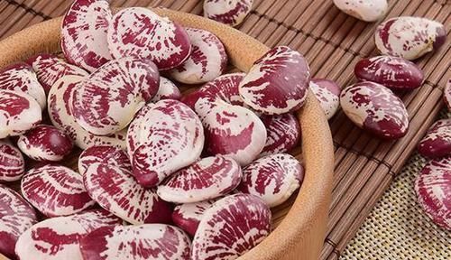 美容养颜|女性不想显老,多吃3种食物,增强抵抗力,排毒养颜,身体棒棒的