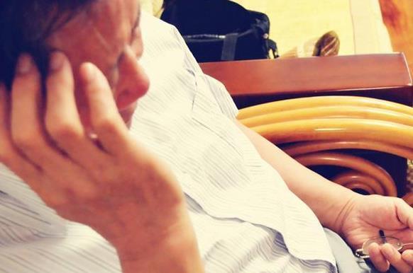 你晚上睡不着吗我会教你一些土方法,让你一觉睡到天亮