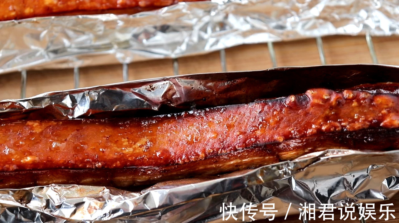 五花肉|教你在家做脆皮五花肉，零失误不油腻，又香又脆又好吃