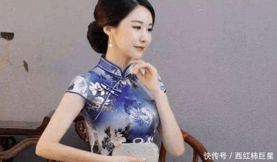 开叉 旗袍两边为何是开叉的,除了干活方便,还有一个重要原因