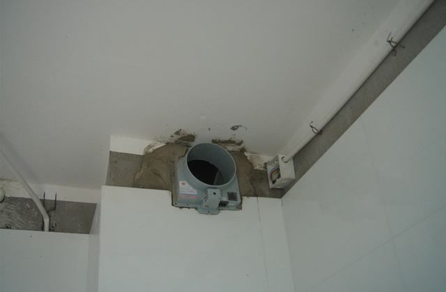 卫生间有异味却又找不到来源?跟我学,带着鼻子进去闻一圈就行了