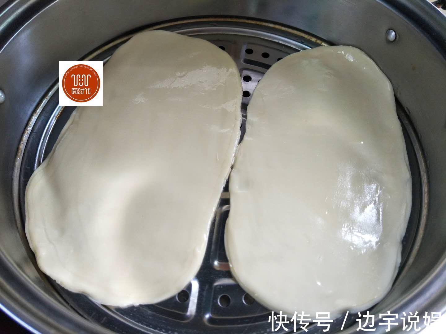 教你饺子皮的新吃法,简单又美味,软香可口,一口一个超过瘾!