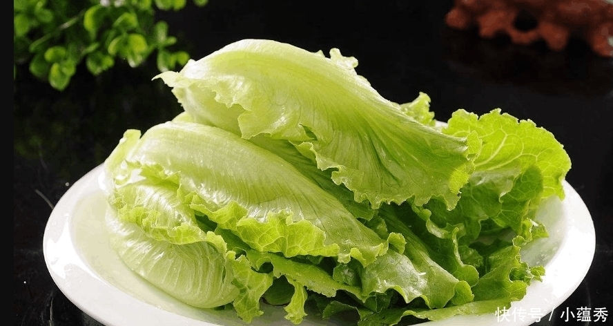 炒生菜时, 千万不要直接炒! 多加这1步, 生菜不发黑, 吃着还更脆