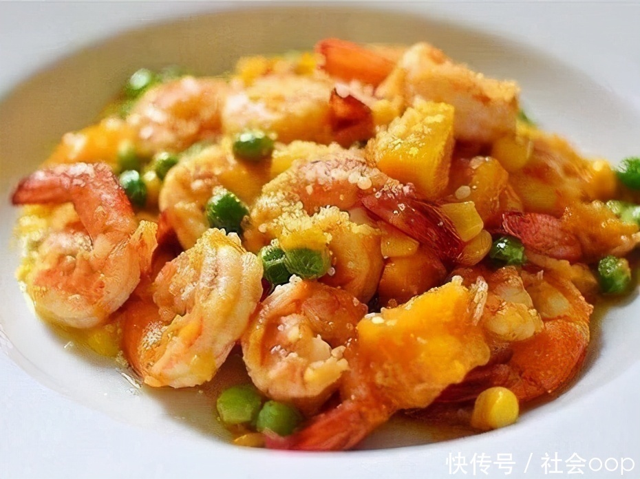 女性想要皮肤好，常吃3种美食，补充营养，抗衰老，保持肌肤弹性