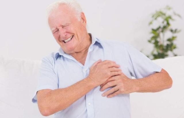 男人|一天做50个深蹲的男人，一直坚持，身体可能出现什么变化，了解下