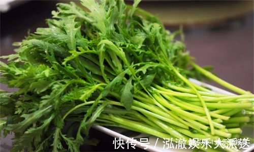 便秘|人到中年,推荐4种食物,排除毒素,改善便秘,预防子宫早衰