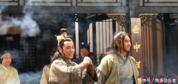 未婚妻|看武松如何对待未婚妻态度,就知他对潘金莲感情到底如何?这能算是爱?