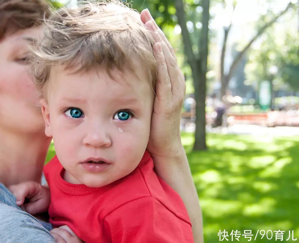 孩子|女儿在幼儿园被孤立,家长去“讨说法”,园方:穿这样谁敢跟她玩