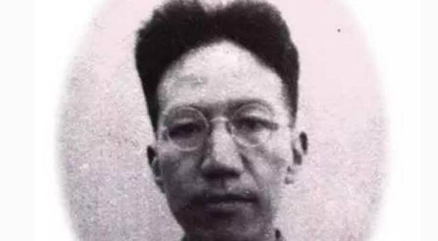 风华$没有文凭也不是书法家,却被誉为全国最博学者,三百年来无人超越