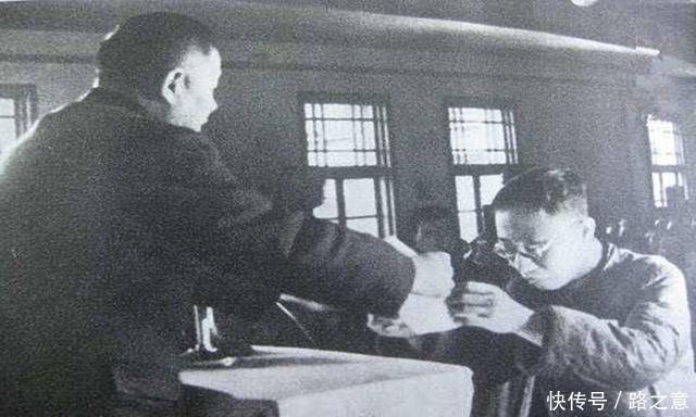 李国雄|溥仪写自传,显“进步”,曾把乾隆用的三颗印捐献给抗美援朝