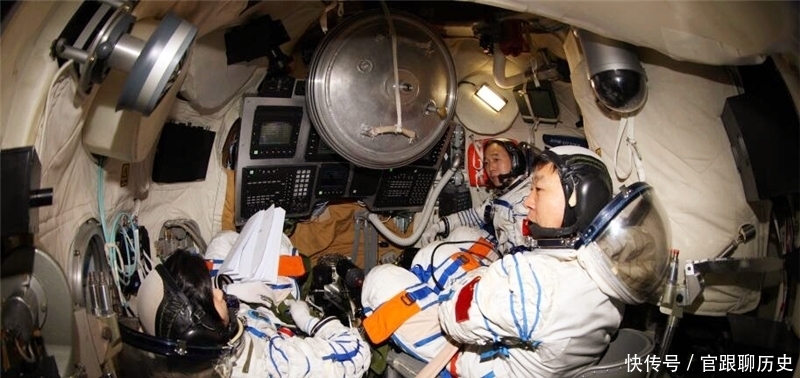 女航天员 刘洋:中国第一位女航天员,重回地面后选择隐退,现状令人羡慕