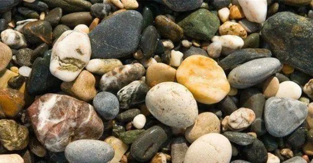 石头|想要知道你捡的到底是不是玉,可以试试这4个方法,一验便知