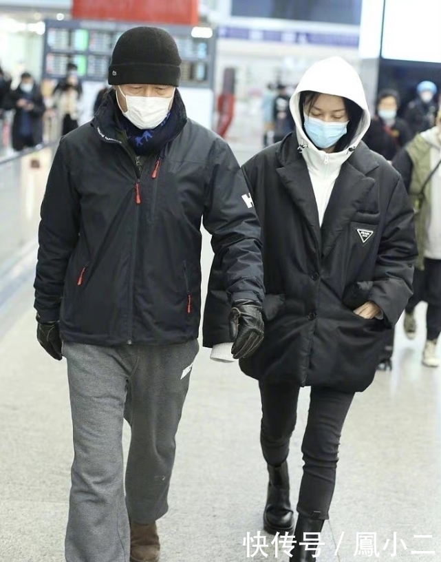 大姐大那英也有娇小一面,和丈夫孟桐现身,