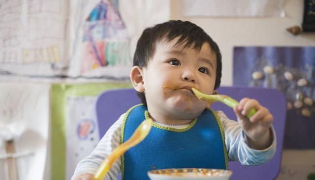 积食|奶奶带娃6年，孩子从未积食，只用了2招，身高猛长，吃饭也香