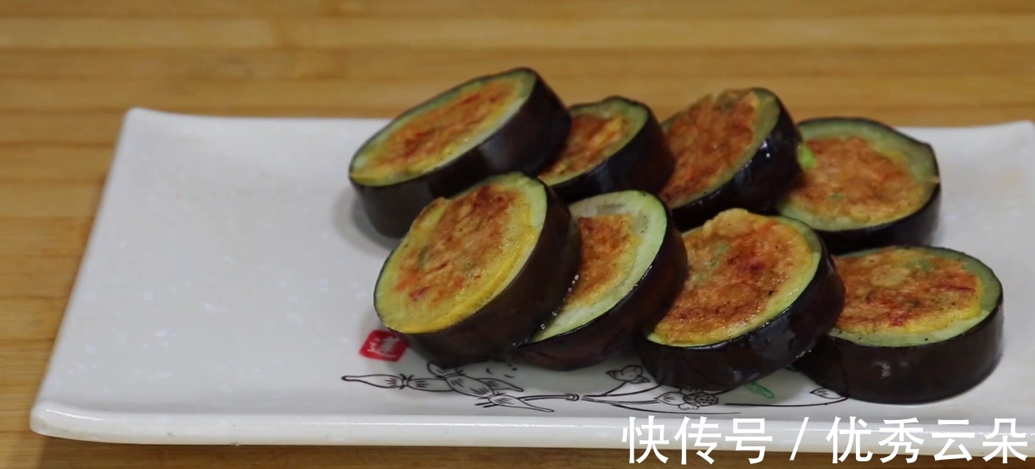 茄子鸡蛋小饼|茄子这样做太好吃了，不炒不炸，孩子天天吵着要吃，刚出锅就没了！