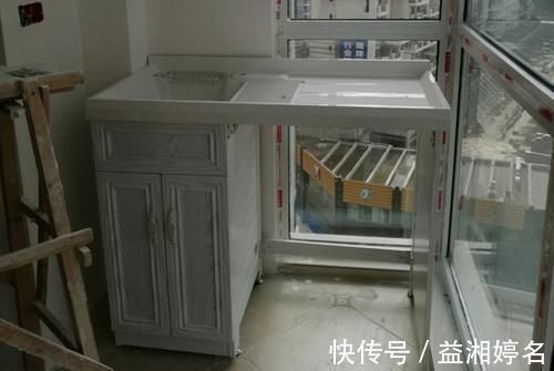 改造|6平方米阳台被老公用了两万改造,有各种新花样,邻居都来夸奖