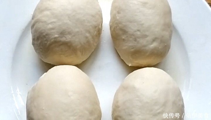  家人|春天常给家人做的早餐饼，外酥里嫩，层次分明，2分钟出锅，美味