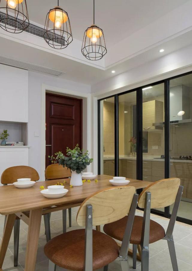 餐厅|朋友真会装修,客厅装得这么漂亮,看得我都不想走了!