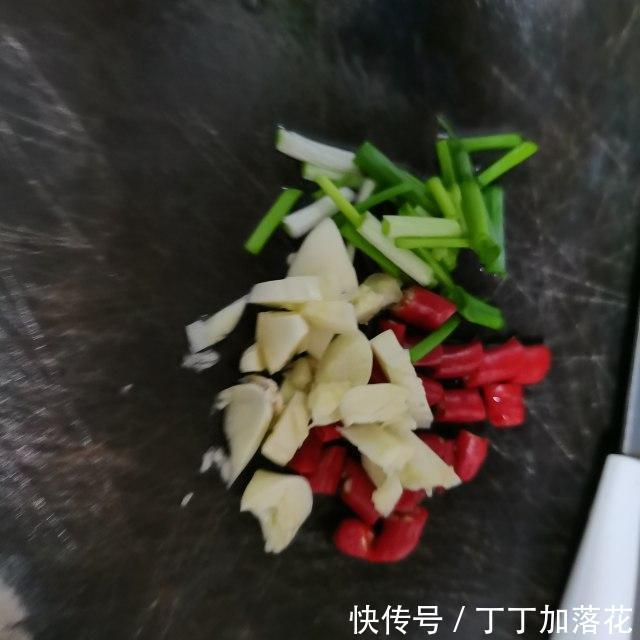 包菜|酸辣包菜，酸辣开味，做法简单