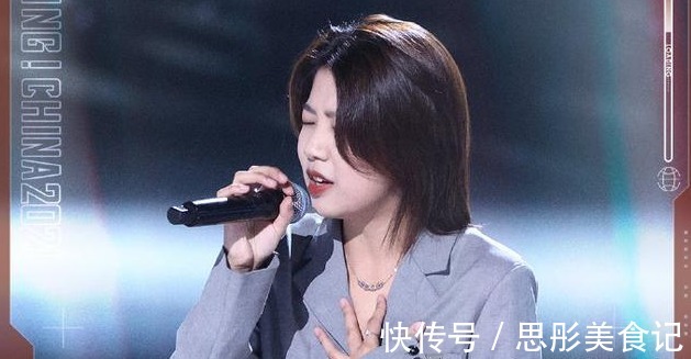 《好声音》5强曝光，王靖雯意外晋级，李克勤队占据两席