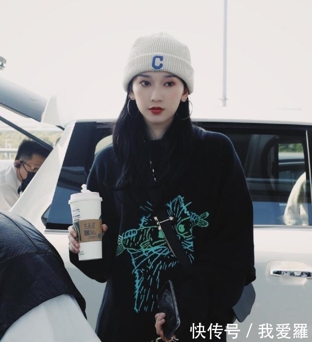 搭配|秋冬穿毛衣,以下3种款式最好不要穿,身材苗条也会很“土味”!