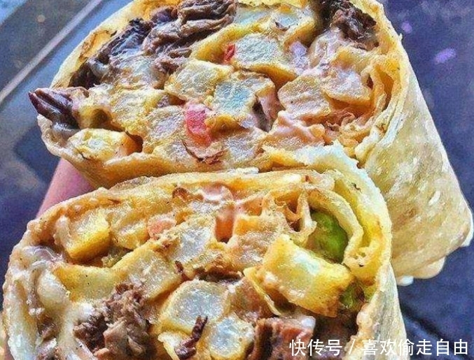 煎饼果子|美国卖的煎饼果子,一个20多美元,网友:我国煎饼果子黯然失色