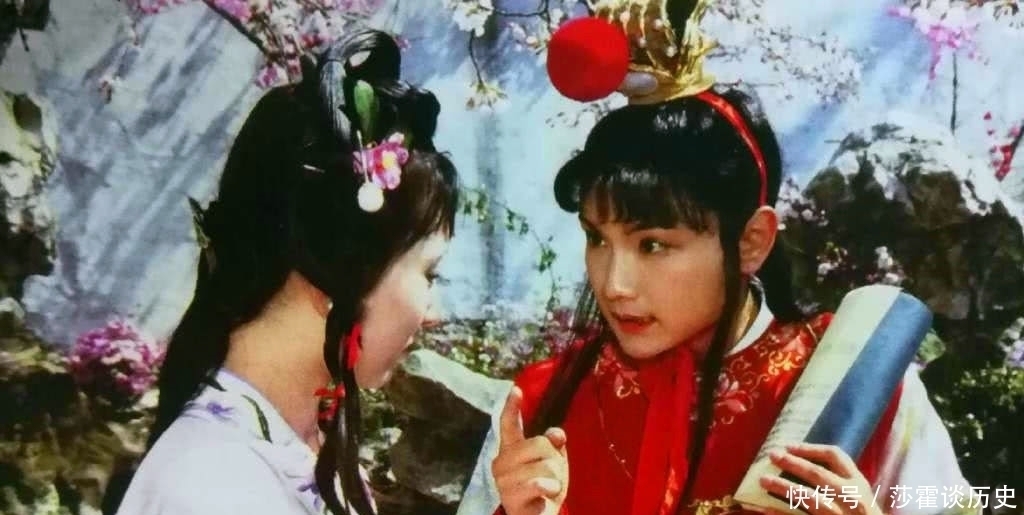 黛玉|贾宝玉对黛玉有没有逾越？他曾跟柳湘莲说过一句话，结果不言而喻