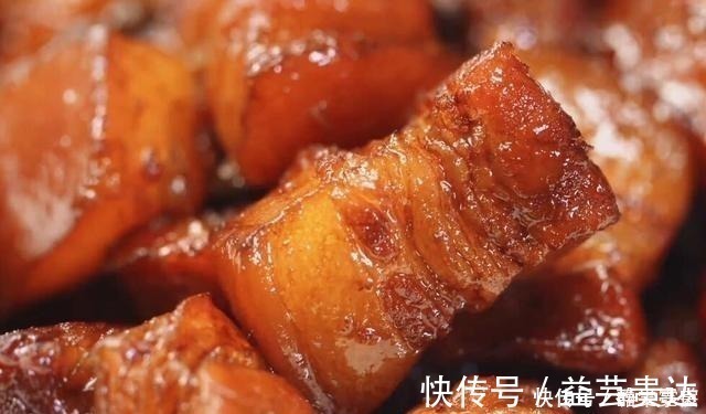 做红烧肉先炒糖色还是先煸肉今天教你红烧肉正确做法,不要错了!