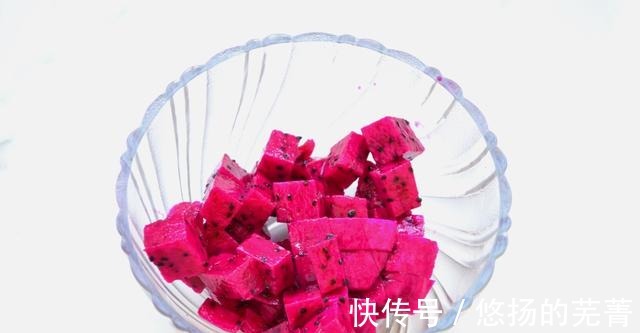 10月，教你用火龙果做好吃的食物，大人孩子抢着吃，太香了吧！