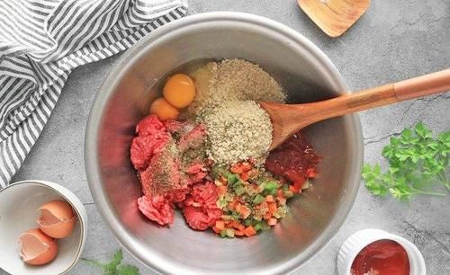  肉饼|怎么做肉饼很好吃？