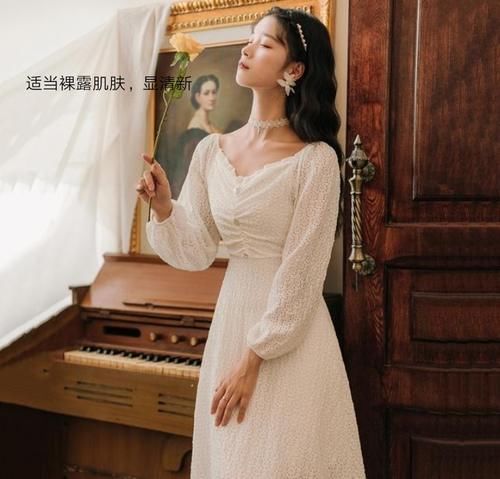 初春最时髦的3款连衣裙，5种搭配法则，掌握多种风格