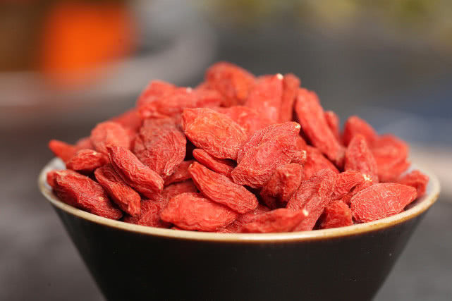 枸杞|坦白说三斤枸杞抵不过“此物”一钱,平肝火,堪比“养肝王”