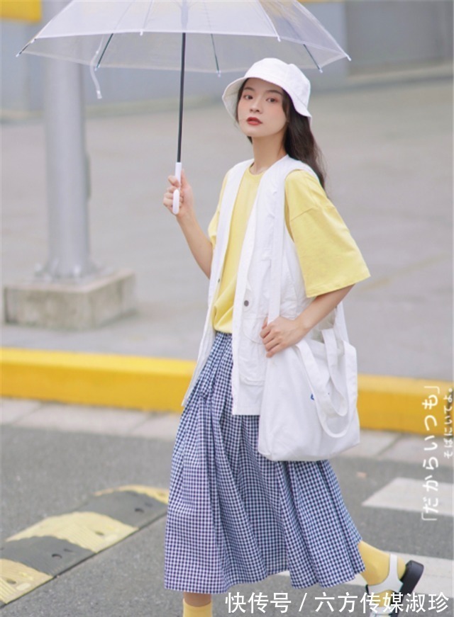 显白 2021下半年的“流行色”太高级了,显白衬肤飙气质,黑黄皮都