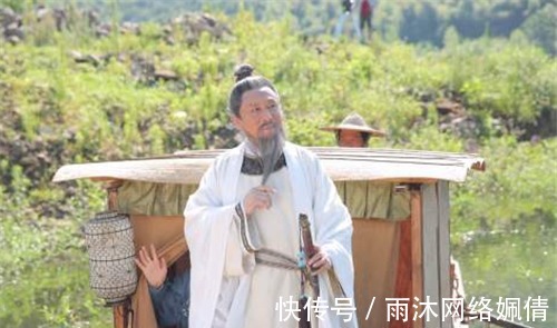 谢脁楼|李白独自登楼写下一首诗,开头第一段就惊艳了,美得令人心醉