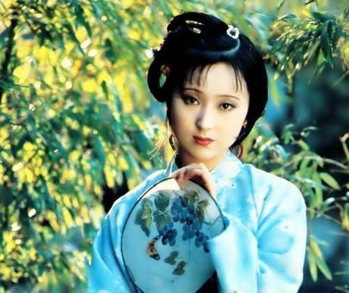 红楼梦!87版红楼梦她跟陈晓旭讲,都拍完这么多年了,你装什么大拿?