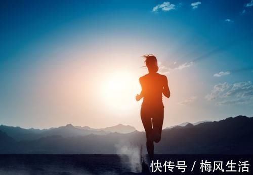 长期|长期坚持跑步,是一种什么样的体验?三位跑者亲身经历告诉你