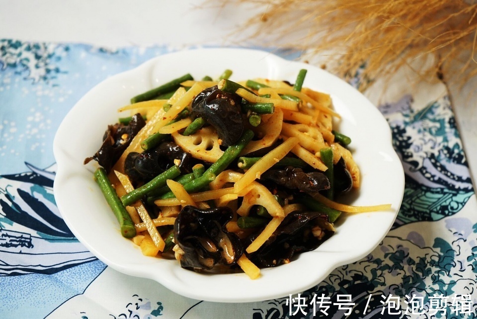 芝麻酱|初秋滋养脾胃去湿气,从这几道食谱开始,肠胃调理顺畅才好进补