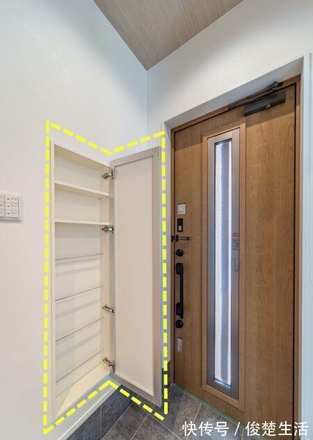墙面|日本小户玄关不打鞋柜,墙面开槽做7cm深壁龛,满足一家人使用