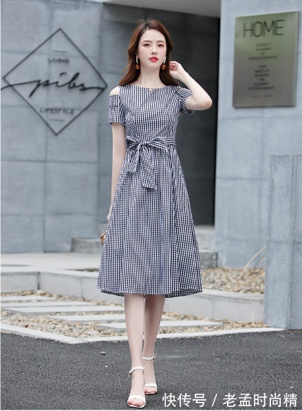 裙子 秋天穿裙子怕显胖?这三种裙子超美又显瘦,女生衣柜必备