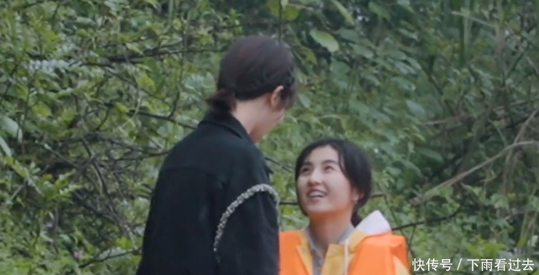 我的姐姐|《向往5》杨紫成为催化剂,张子枫话痨属性被激活,之前太内向?