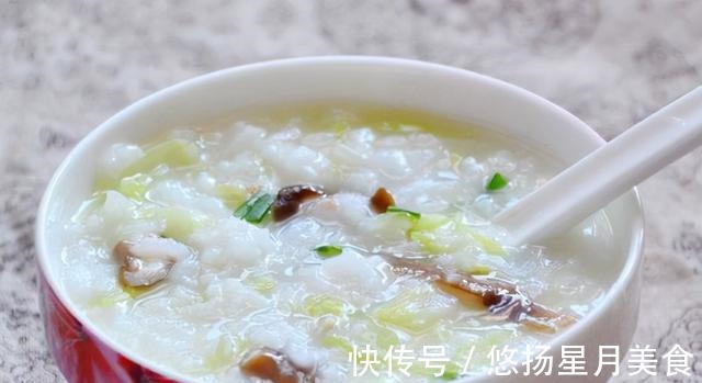 天冷后，聪明人都爱做这4道热汤，喝着暖和营养丰富，你不学吗！