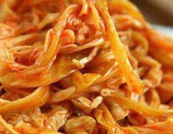 美食优选:红油金针菇,芹菜炒虾仁,双椒烧茄子,香煎豆腐的做法