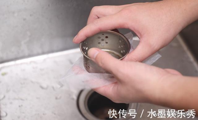 才清楚,一次性口罩有4个很棒的隐藏功能,太聪明了,回家试一试