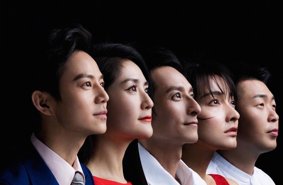 离开了滤镜的何炅长这样,《快本》抄袭被国外公开处刑,太丢人!